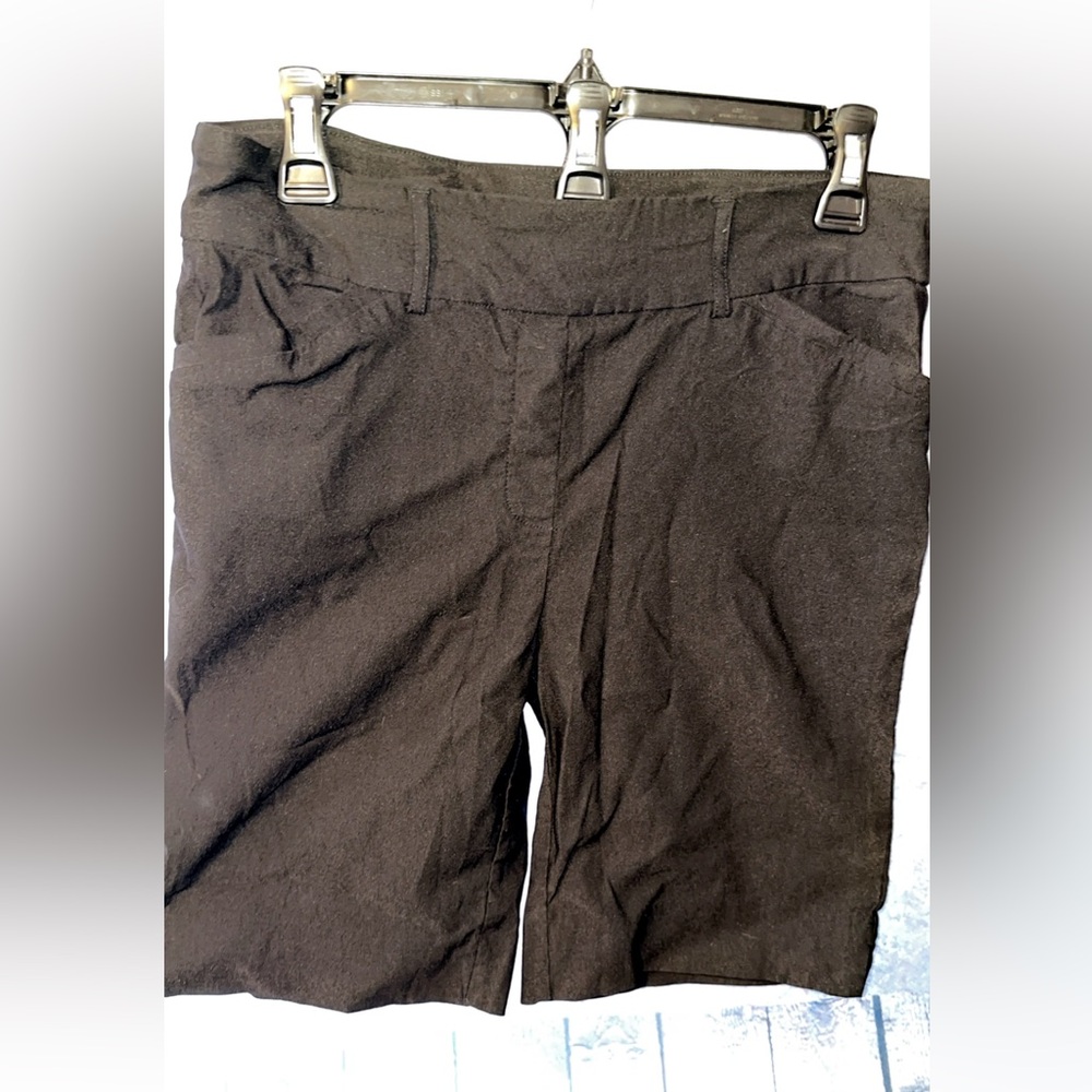 Hillary Radley, 5 inch biker/golf short